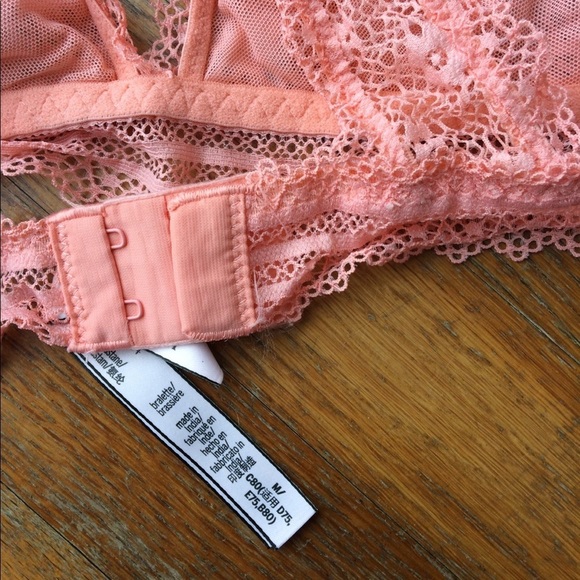 Lacey Rose 🌹Victoria’s Secret Bralette - Picture 4 of 4